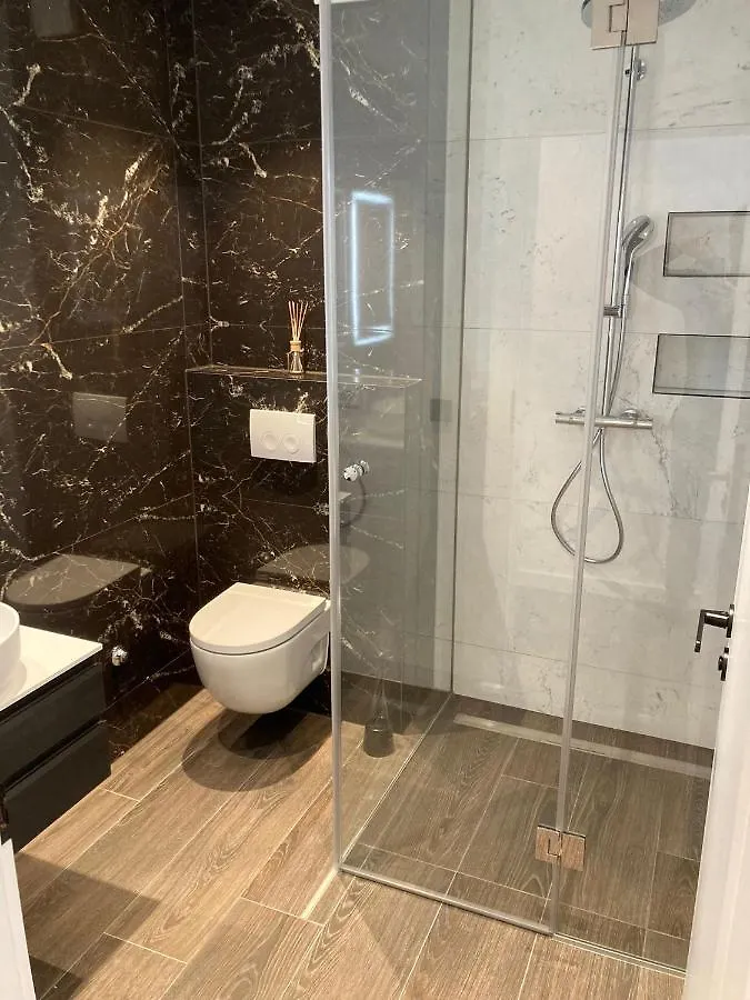 아파트 Luxus Appartment Direkt Am Meer In Sukosan, Zadar 크로아티아