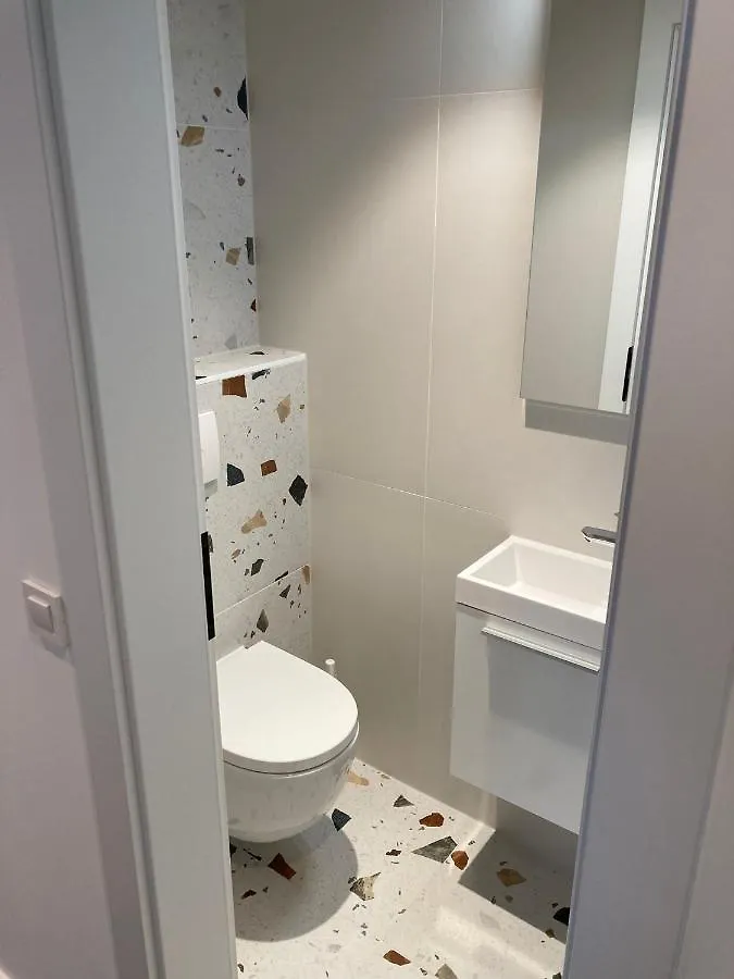 아파트 Luxus Appartment Direkt Am Meer In Sukosan, Zadar